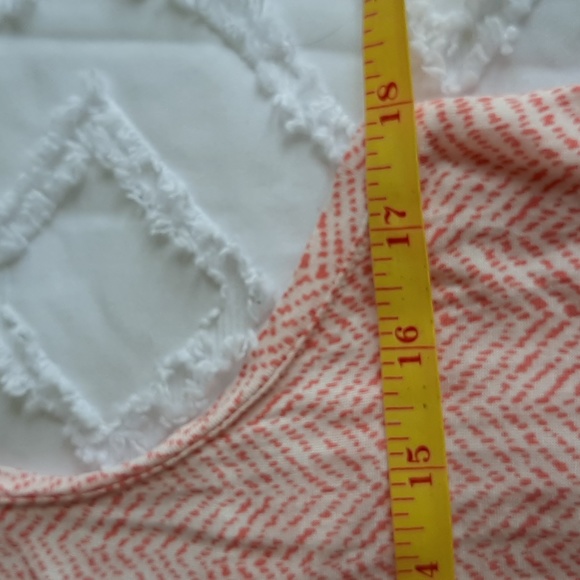 Dynamite t-shirt. Sleeveless Size Medium. Pink/orange. - Picture 8 of 11